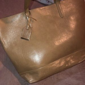 🎀 Cole Haan Tote 🎀